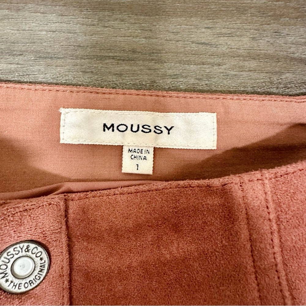 Moussy Front Button Dusty Rose Pink Vegan Suede Mini Skirt w Pockets Sz 1, XS - Picture 4 of 8